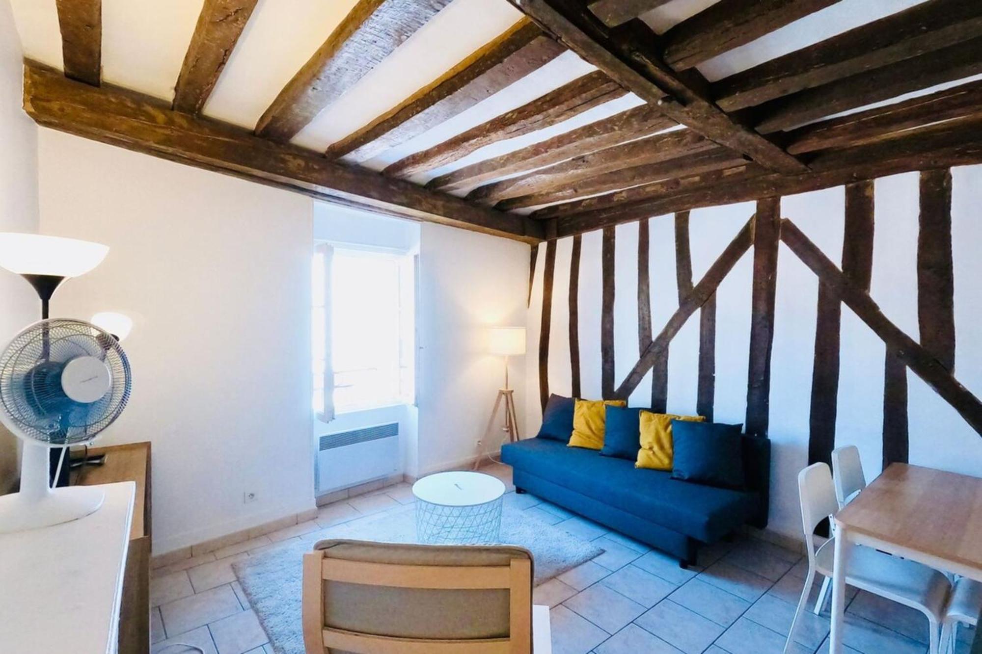 Apartamento Fontainebleau Rue Grande - Chez Alexis Exterior foto