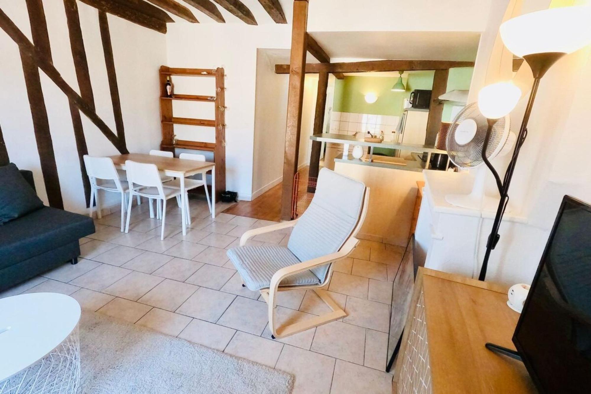 Apartamento Fontainebleau Rue Grande - Chez Alexis Exterior foto